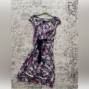 A Pea in the Pod Maternity Dress